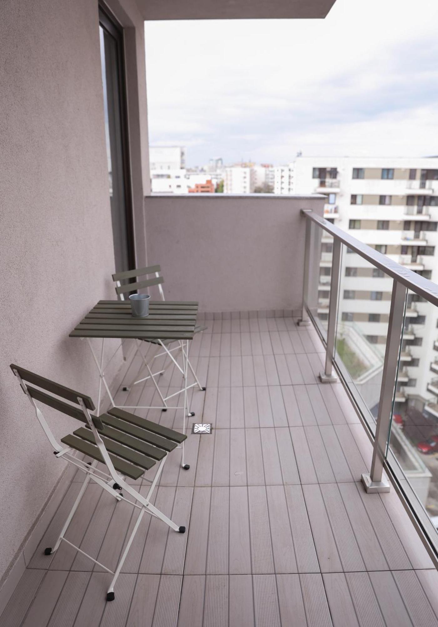 Vitan Central Oasis ---Free Secured Private Parking---Self Check-In-- Bukarest Eksteriør billede
