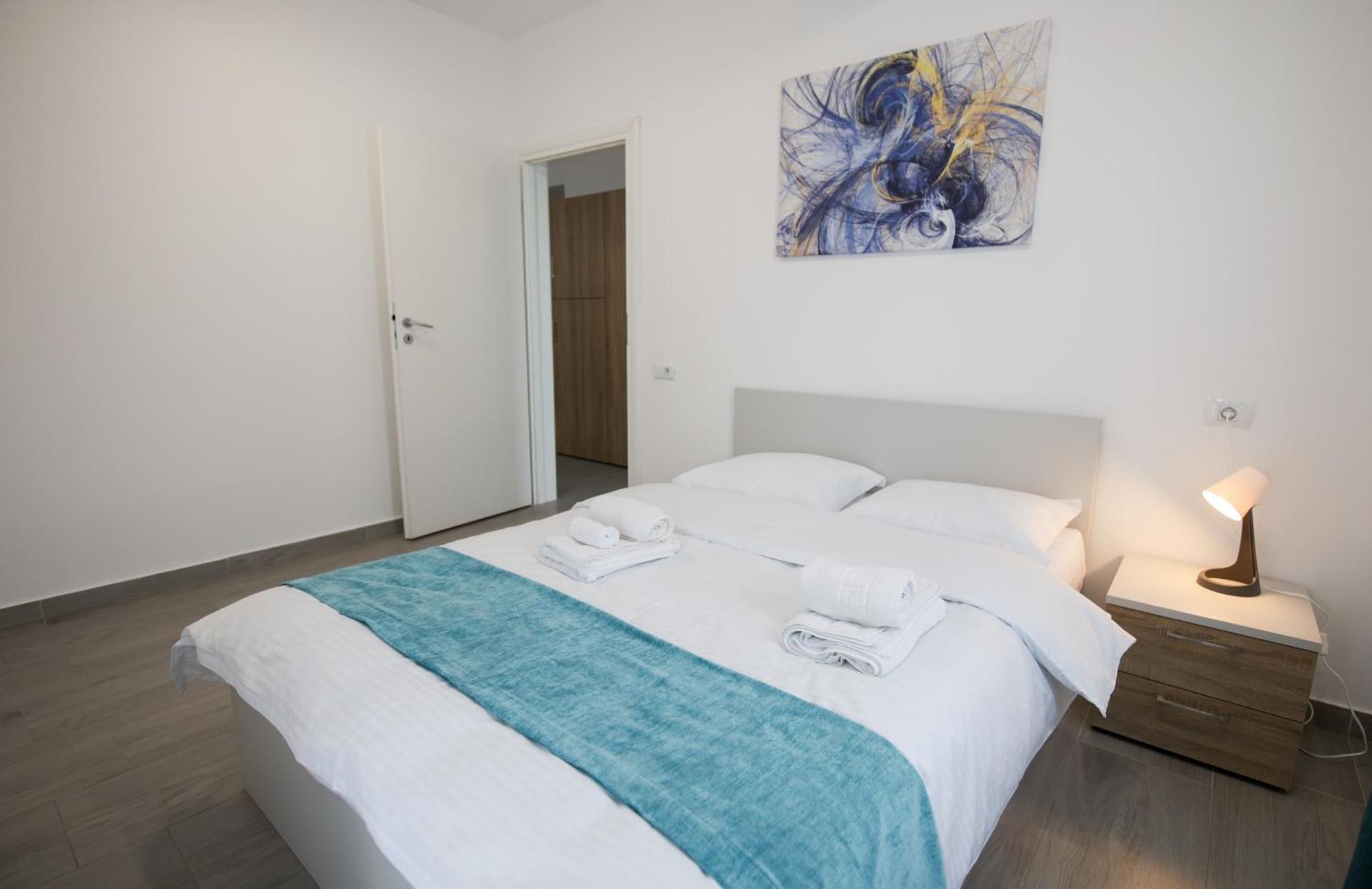 Vitan Central Oasis ---Free Secured Private Parking---Self Check-In-- Bukarest Værelse billede